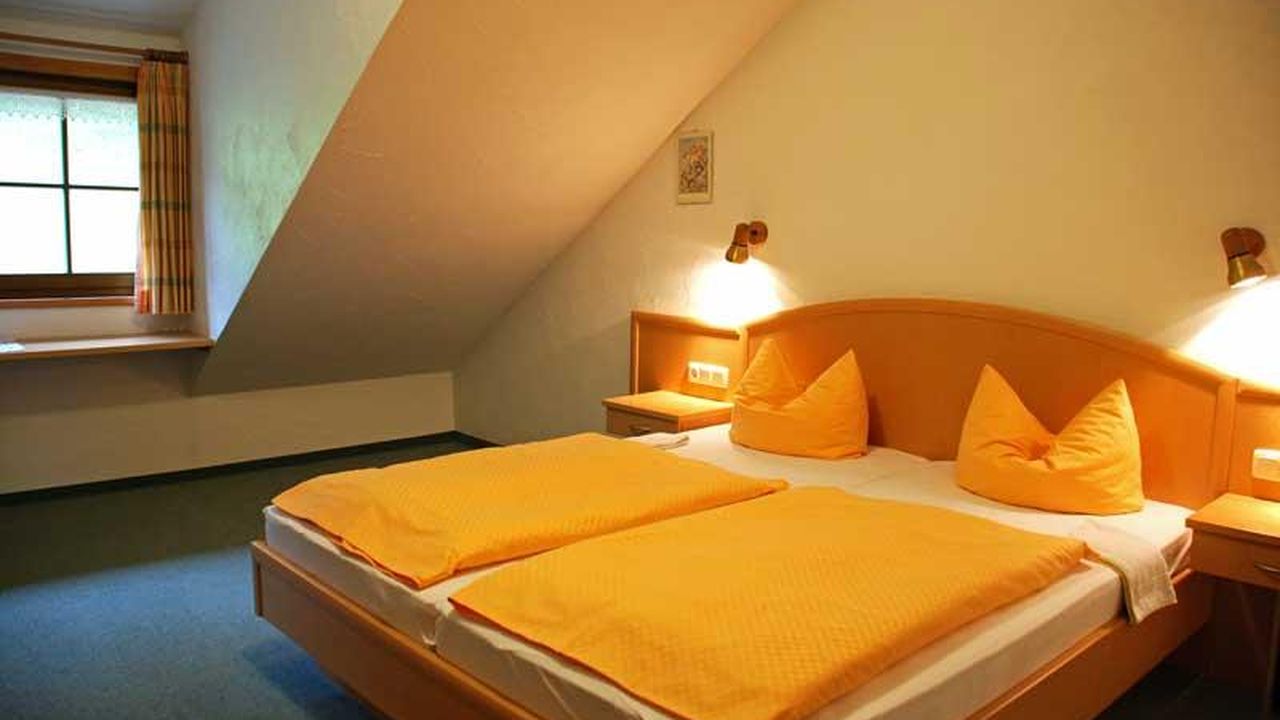 Schlafzimmer 2 Buchenblick Schlafzimmer 2 Buchenblick
